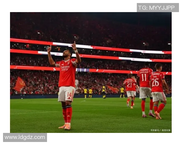 兵工厂落日余晖？维拉奇兵扼杀连胜，阿森纳榜首宝座何去何从！