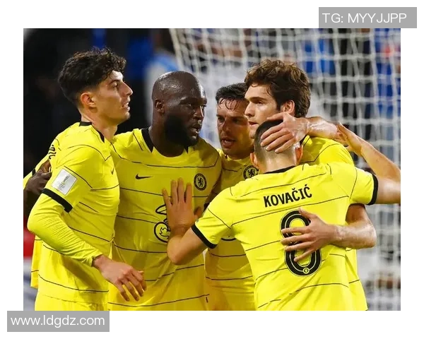 切尔西客场进球引发主场球迷激烈热议，蓝军能否重塑辉煌？