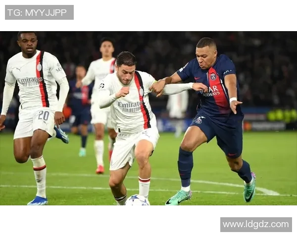 绿茵余震：当姆巴佩的“三周停摆”撞上马雷斯卡的“离职悬念”